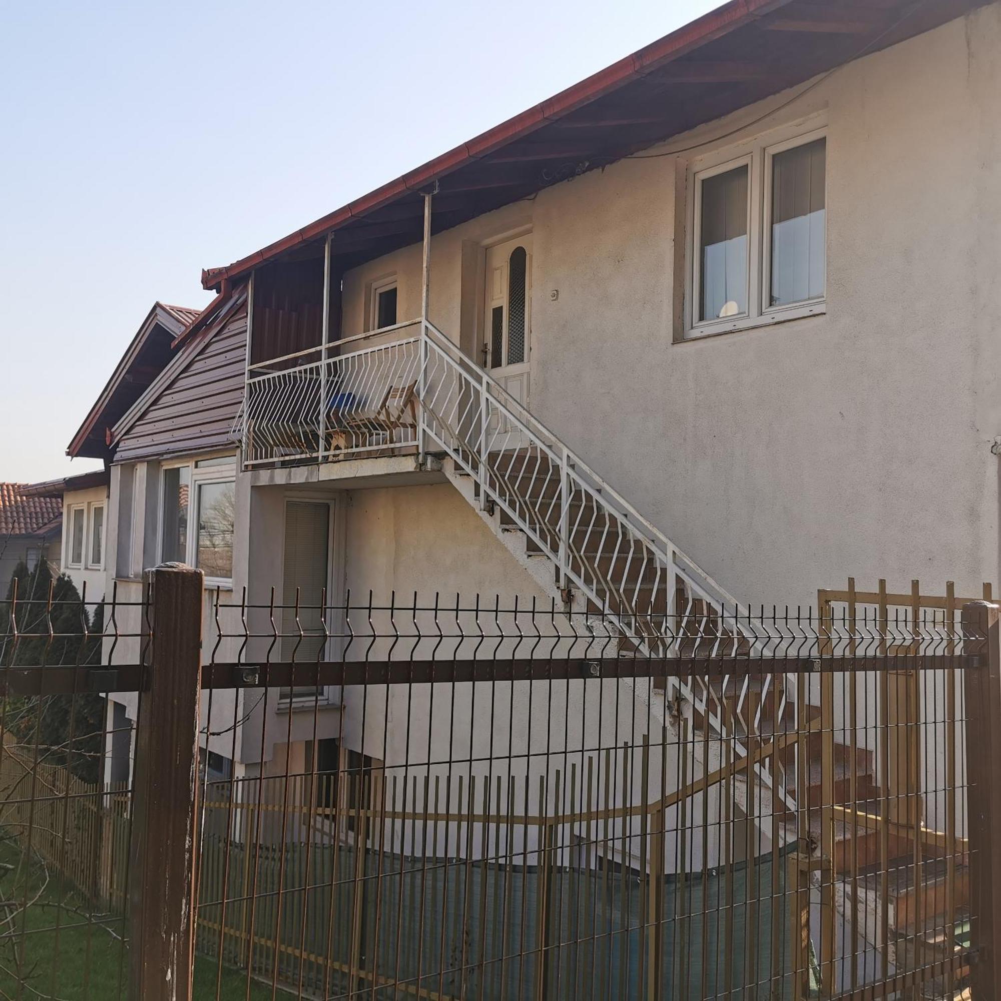White Apartment Sarajevo - Free Parking Eksteriør billede